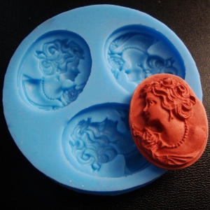 Victoria Lady Cameo Silicone Clay Mould