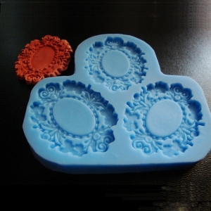 Oval Frame Pendant Settings Silicone Clay Mould