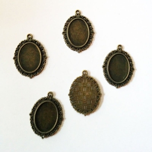 Oval pendant setting (35 mm by 30 mm) - Pack of 2 pcs