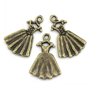 camc-80_wedding_dress_metal_charms_3