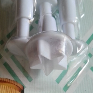 hy212_stars_plastic_fondant_cutter_1