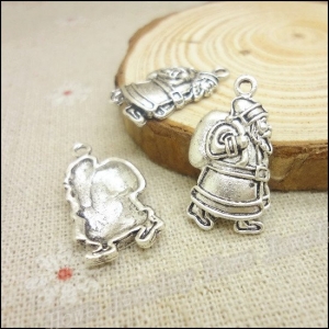 Santa Claus metal charms - pack of 5