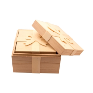 Square Boxes with ribbon shaped top (Set of 3)