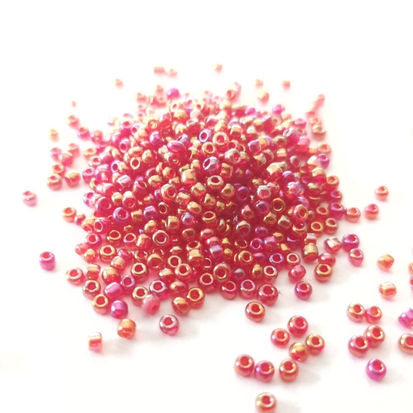 craftangles-seed-beads-iridescent-coral-red-2