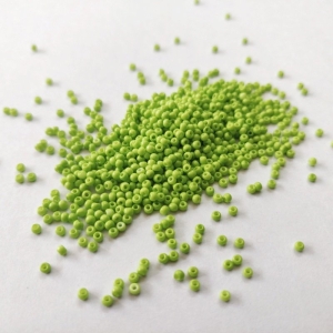 craftangles-seed-beads-lime-green-2